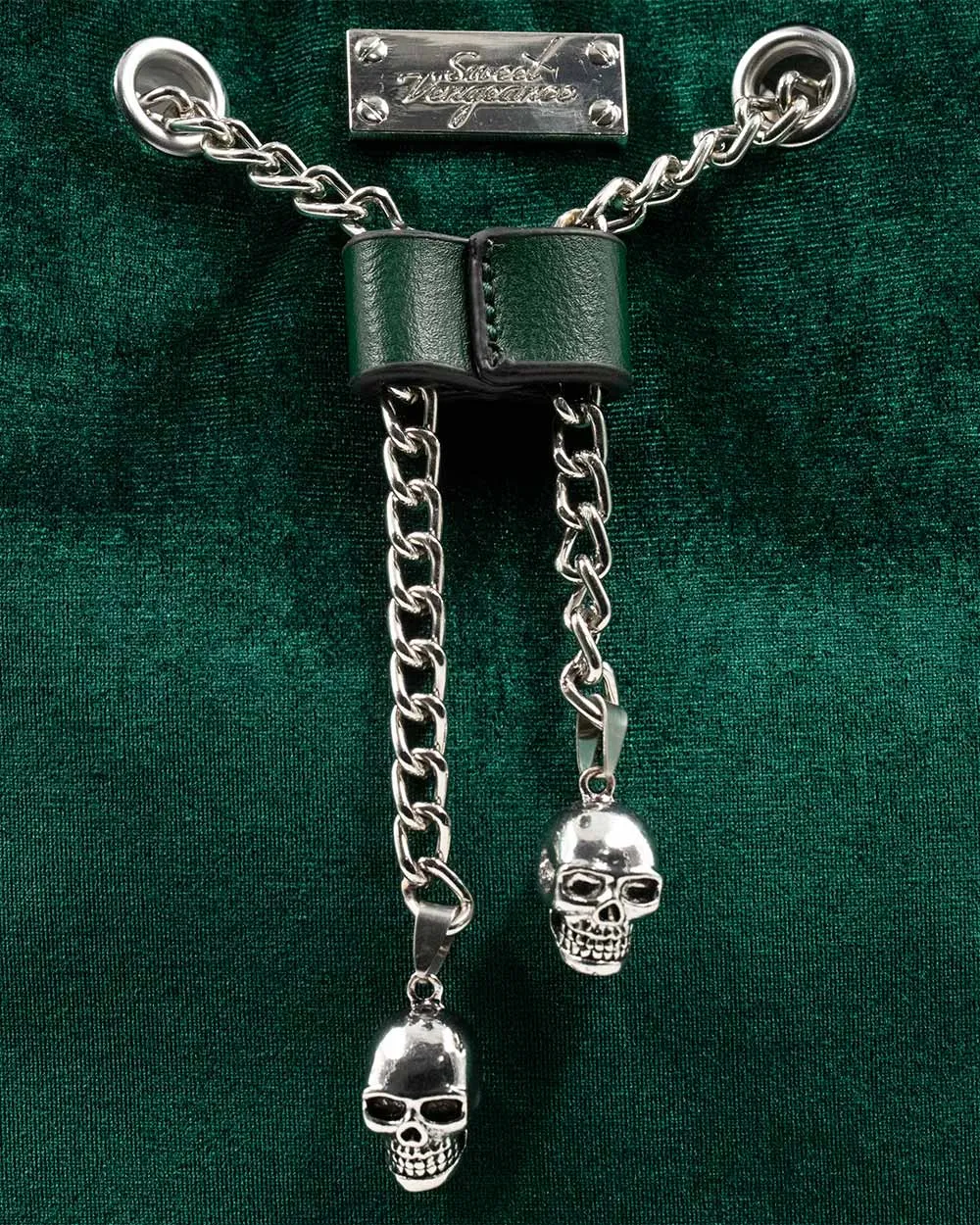 Bag - Green Velvet Bucket Bag W/ Chain & Skull Details Sv