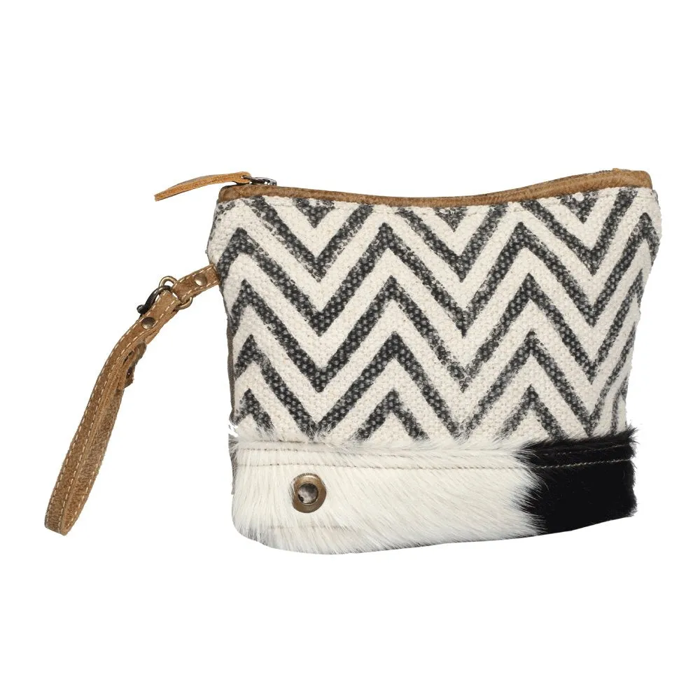 Bewilder Hairon Pouch