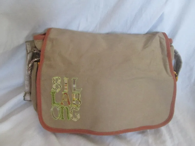 BILLABONG Signature Vegan Book Bag Purse Messenger Crossbody BEIGE CHESTNUT BROWN