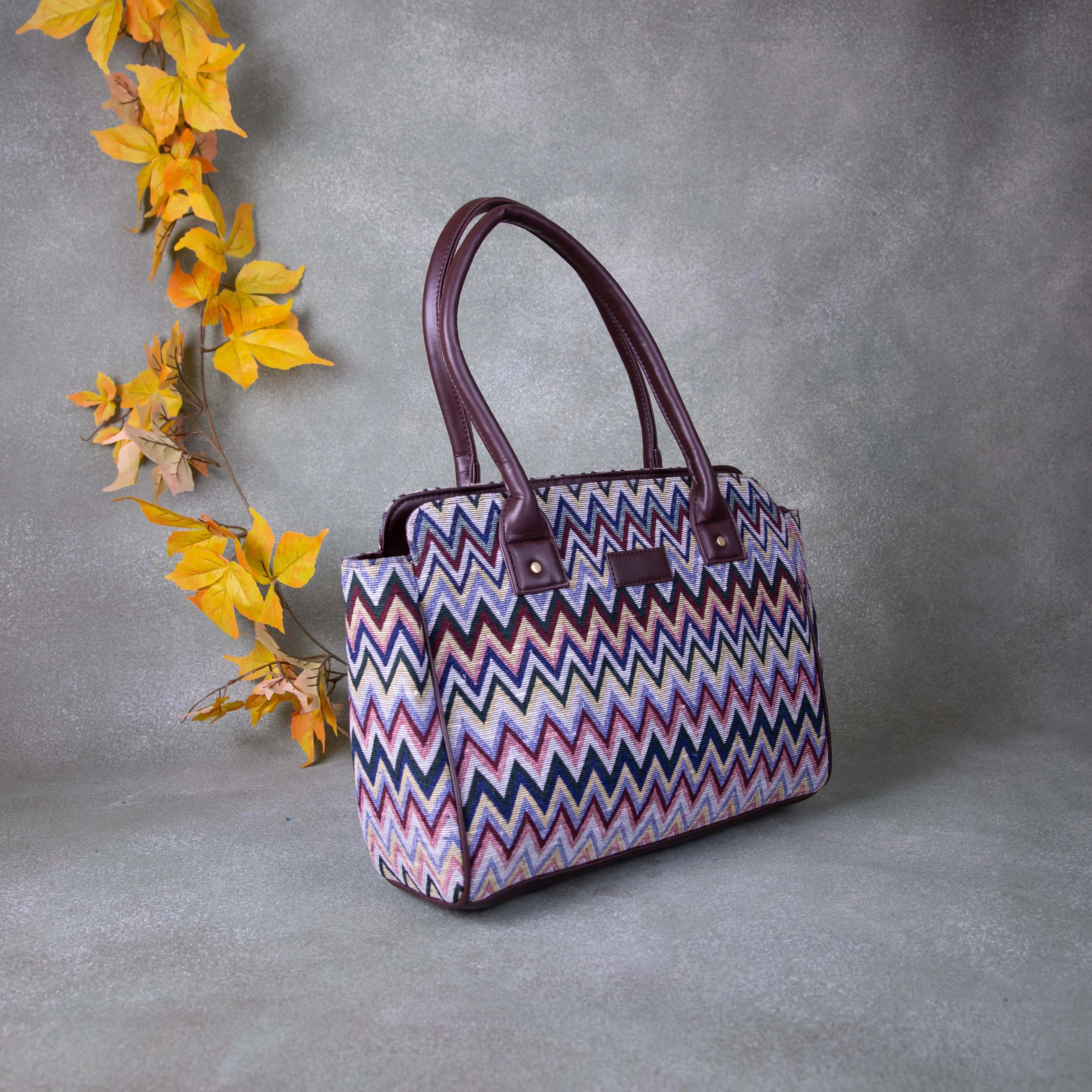 Biz Laptop Totes Multi-Colour Zig Zag Design.