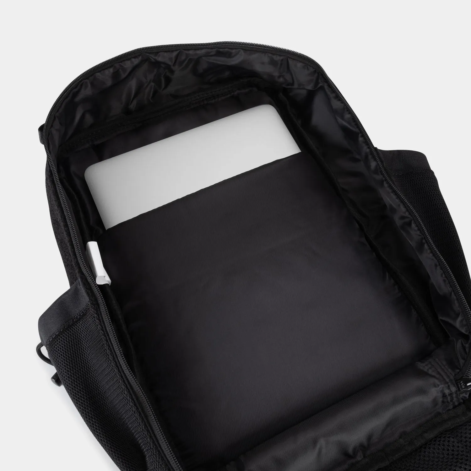 BUILT FOR ATHLETES - 25L HERO 2.0 BACKPACK - BLACK