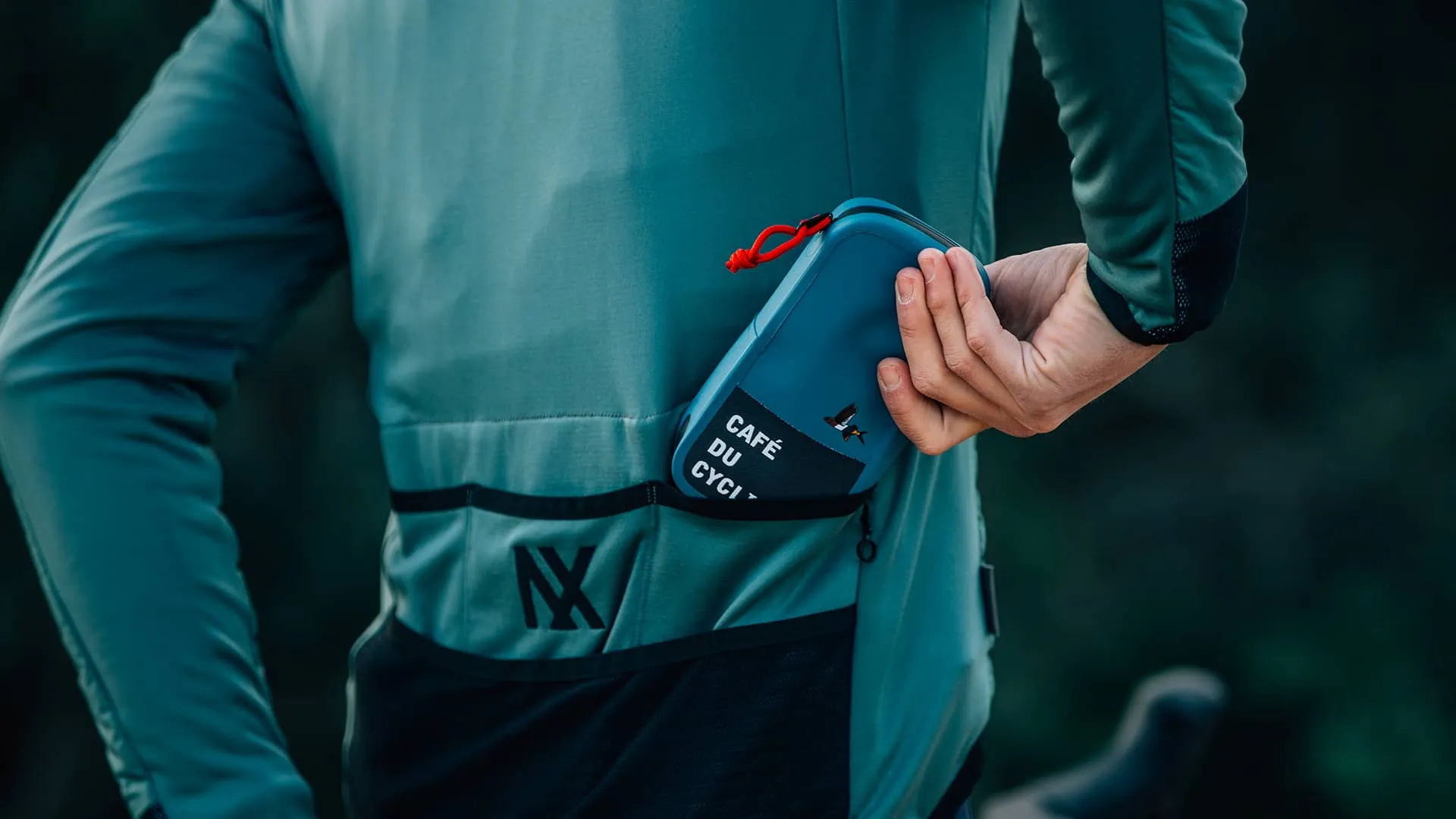 Café du Cycliste Waterproof Pouch