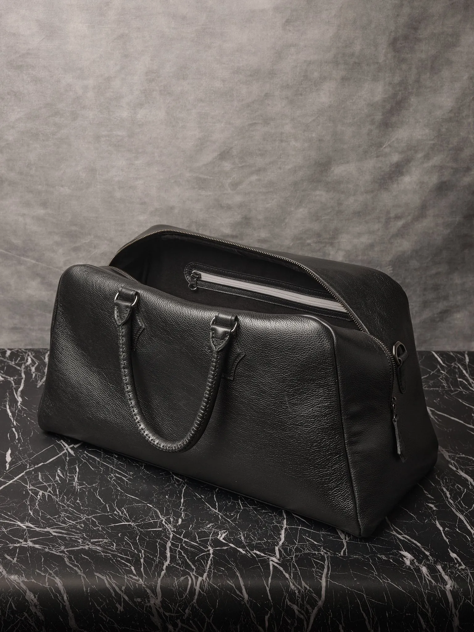 Cosimo Duffle Bag · Black