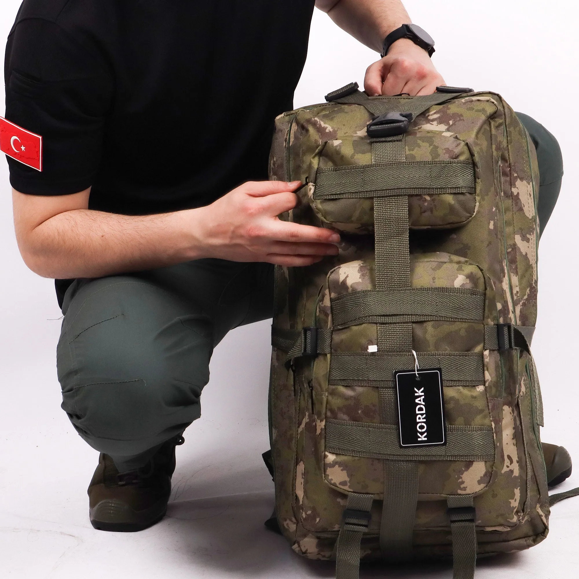 CRW Camouflage Vertical Design Camping Military Backpack - 65 Liter Bag