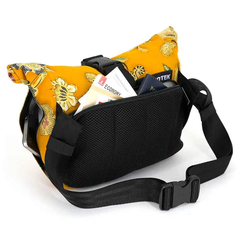 Cyclo Sling Cross Body Bag