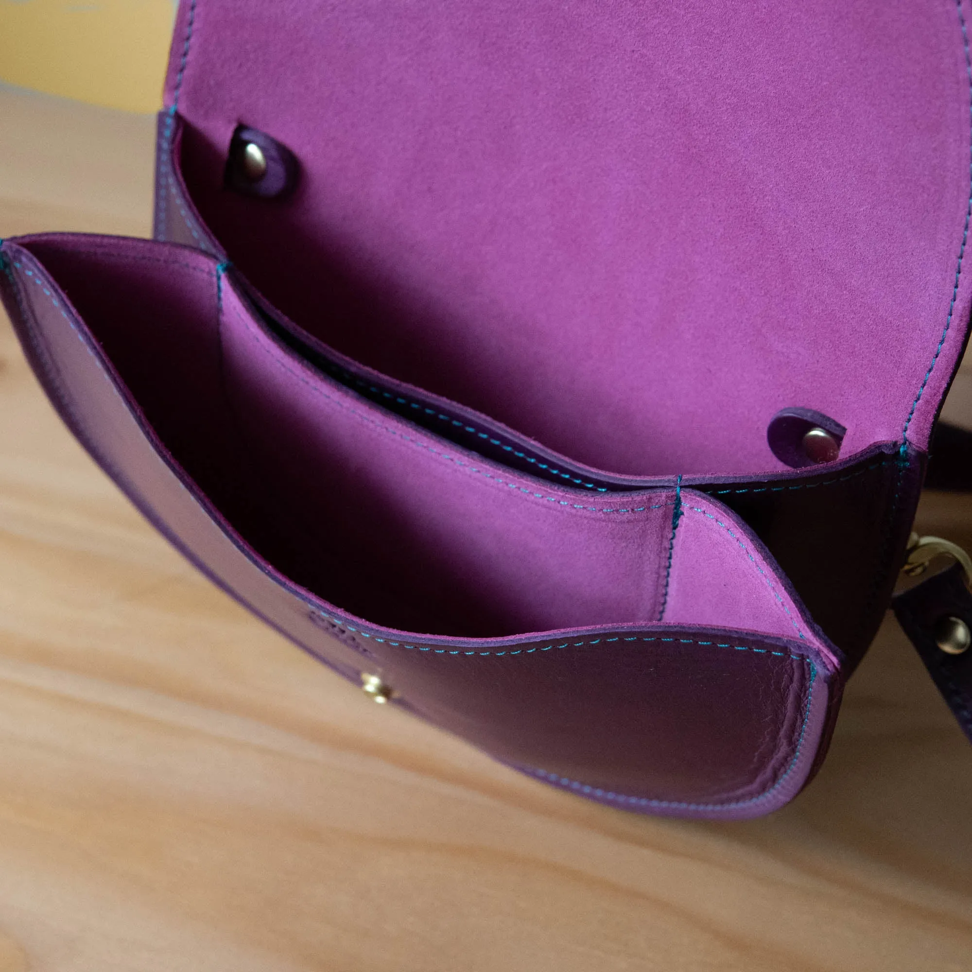 Eloise Crossbody in Violet