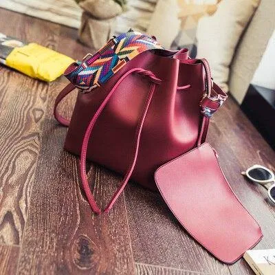 LMK PU MEDIUM BUCKET BAG