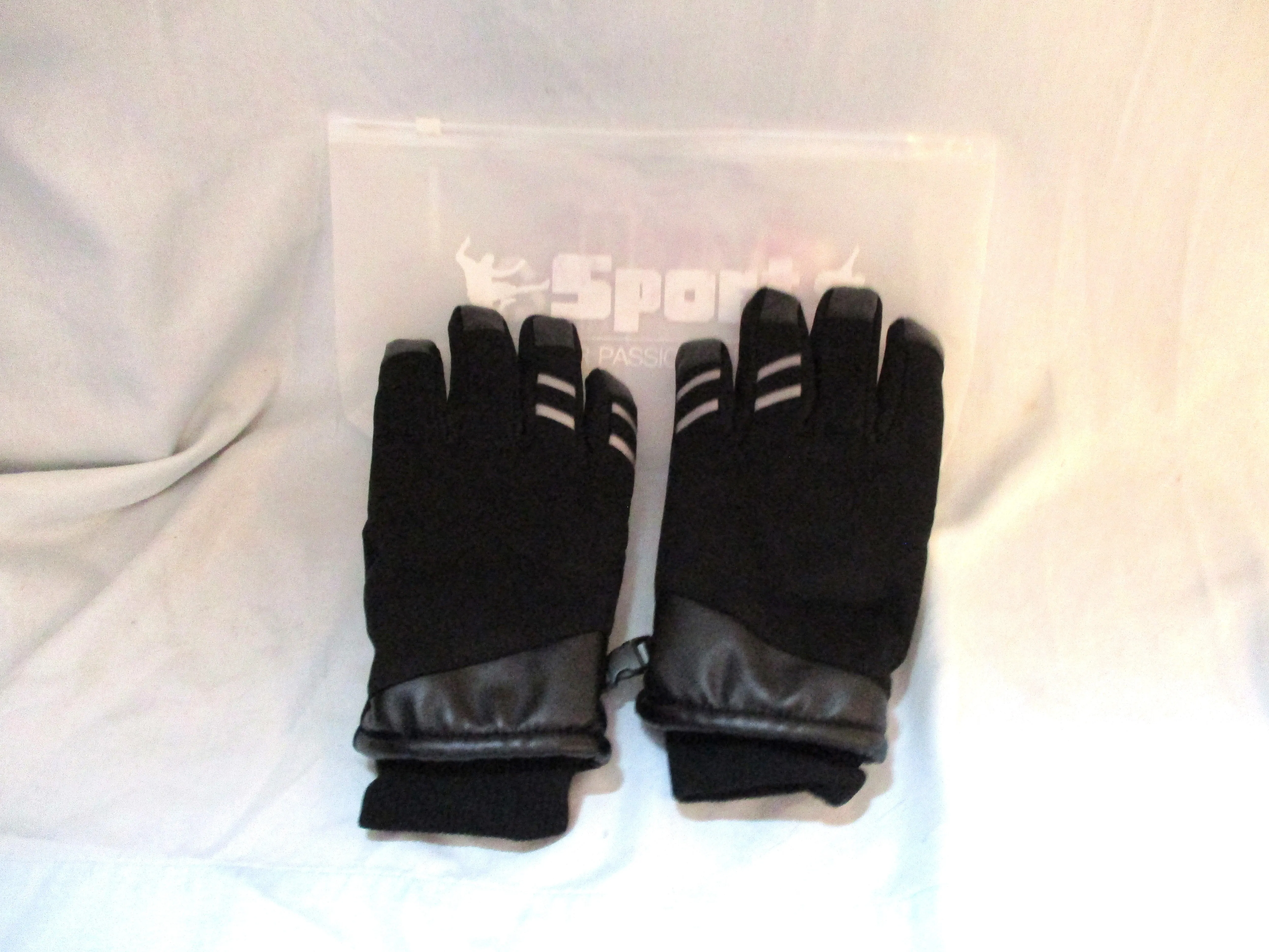 NEW CEVAPRO SPORT Winter Hiking Ski Snowboard Gloves M Mitts BLACK