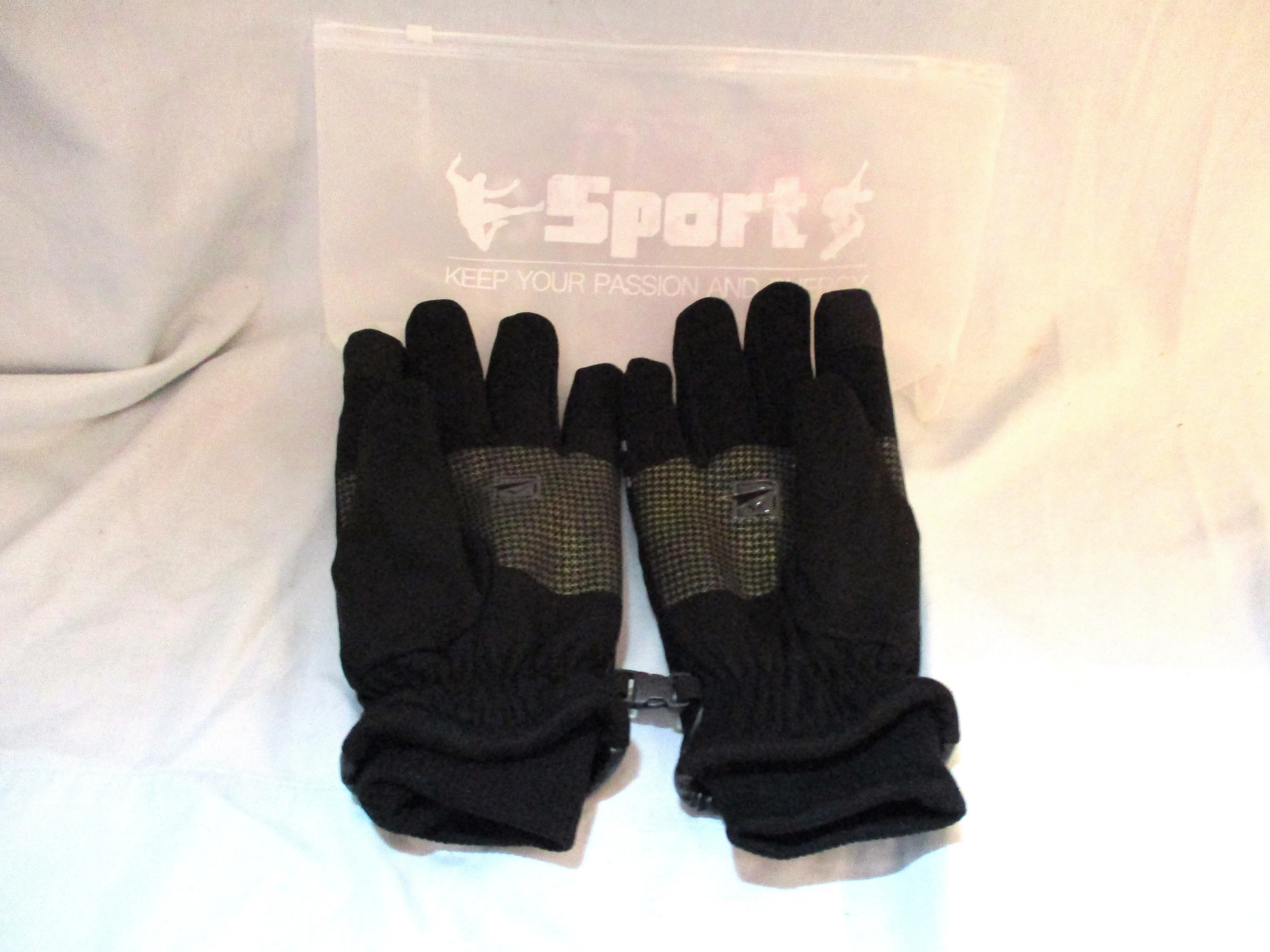 NEW CEVAPRO SPORT Winter Hiking Ski Snowboard Gloves M Mitts BLACK