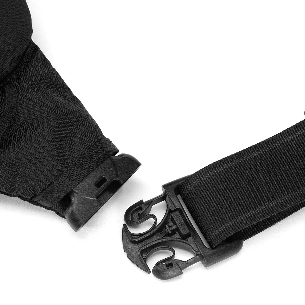 Pacsafe Metrosafe LS120 Econyl Anti-Theft Hip Pack