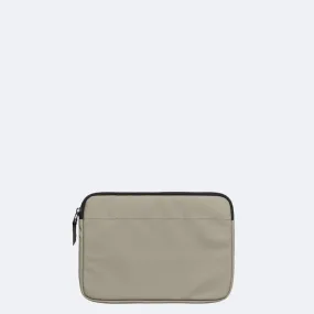 Rains Laptop Case 13″ Taupe