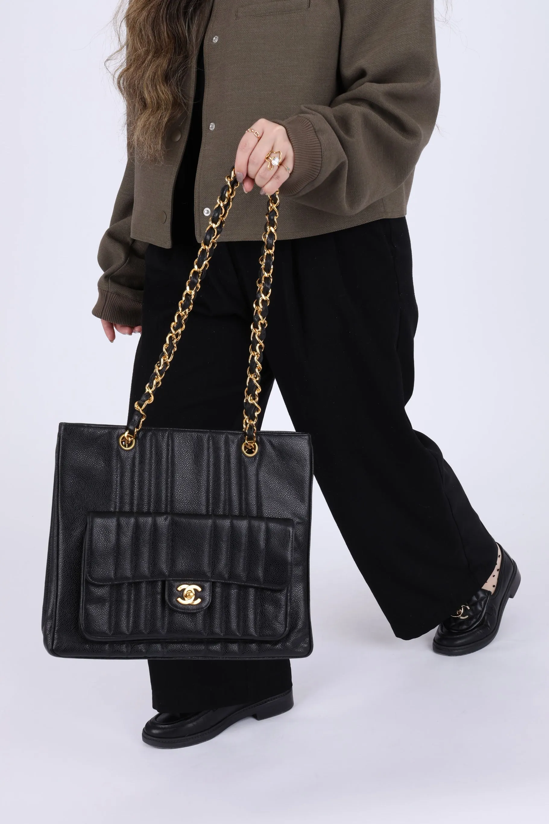 Rare CL Caviar Mademoiselle Pocket Turnlock Tote