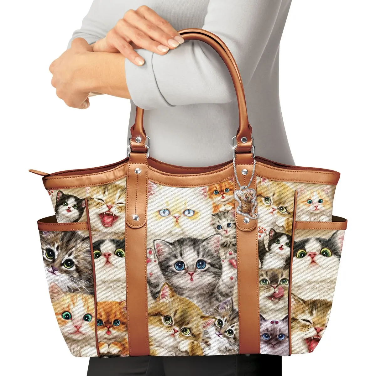 The Bradford Exchange Cats With Purr-Sonality Tote Bag by Kayomi Harai 18"-Inches