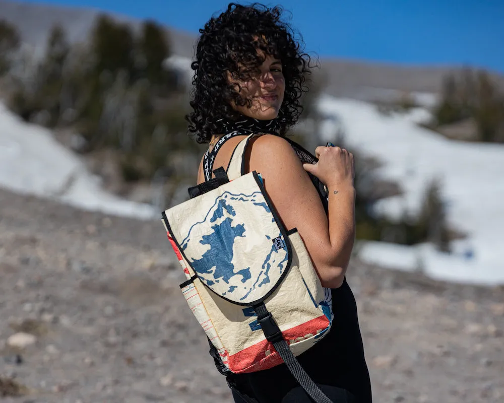 Venture Pack: Eco-Conscious Style Meets Everyday Functionality